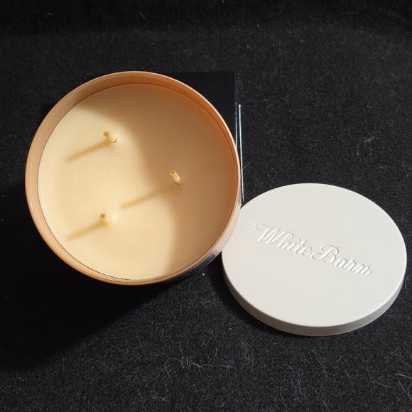 White Barn Spiced Pumpkin & Patchouli Candle - Warm Tan - Picture 2 of 3